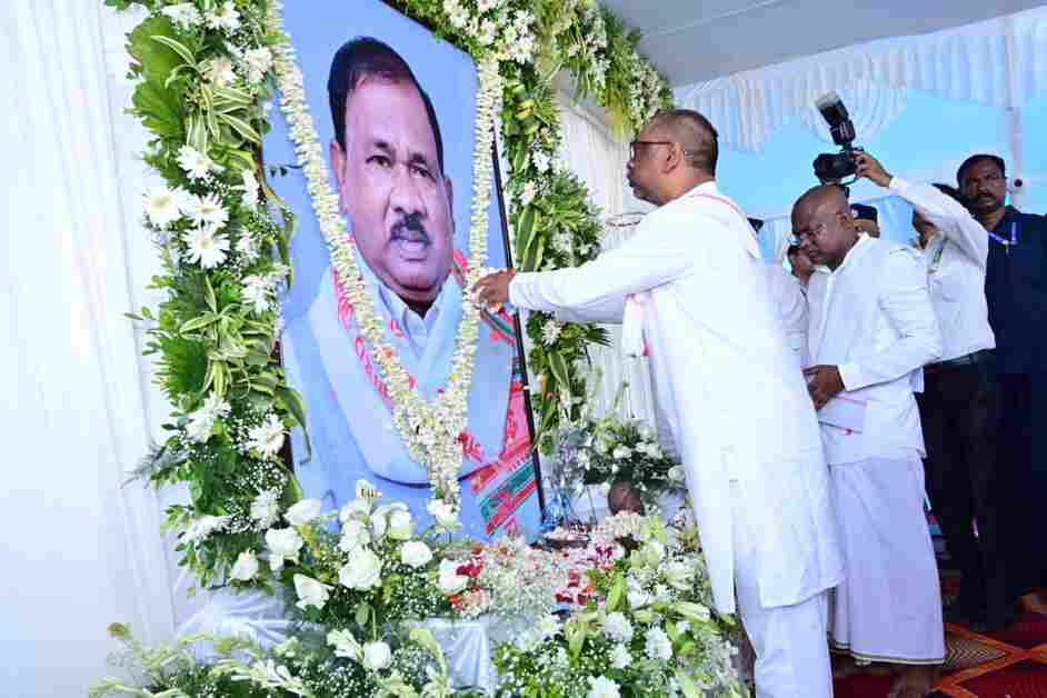 CM Hemant Soren reached Jamshedpur, took part in Ramdas Soren's Sanskar Bhoj