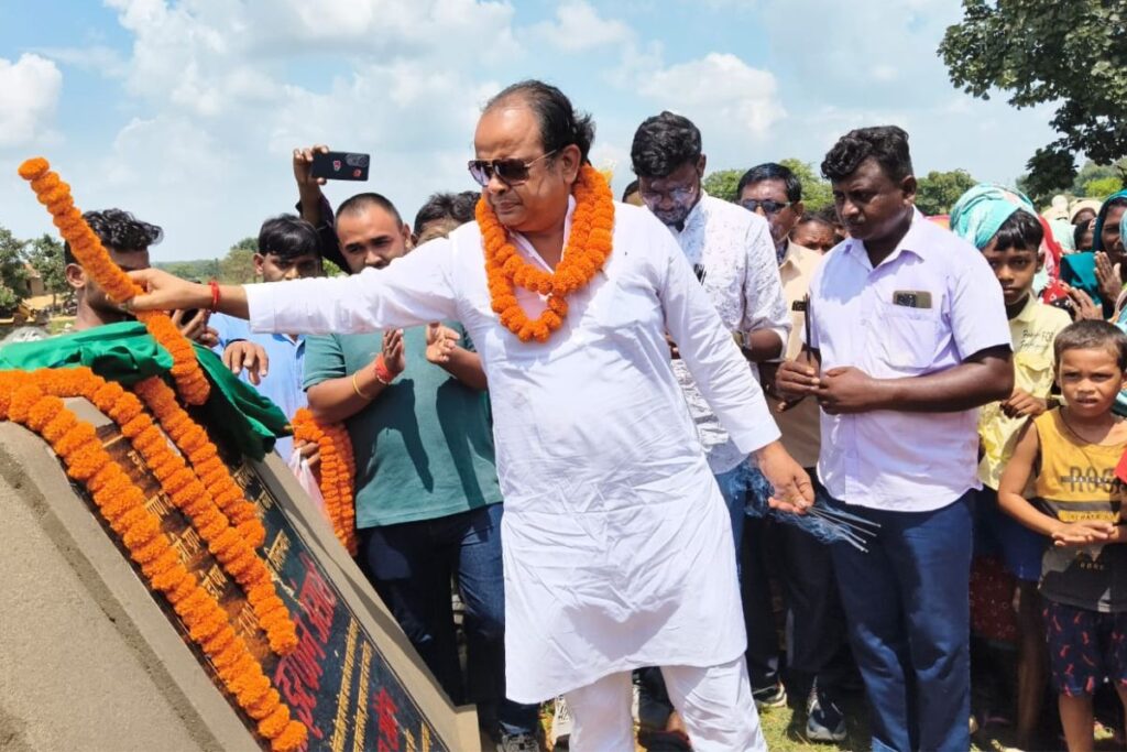 Any party's office is like a temple, we will not tolerate vandalism: Irfan
