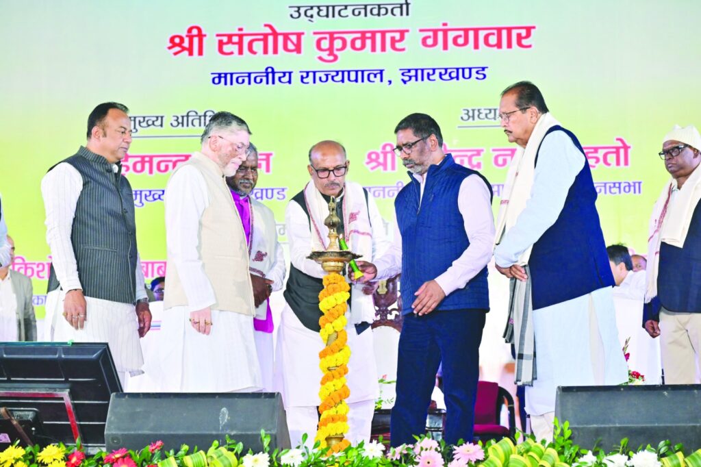 झारखंड विधानसभा रजत जयंती: राज सिन्हा को उत्कृष्ट विधायक सम्मान, CM हेमंत सोरेन बोले – बदलाव में समय लगता है। 25 साल के गौरवशाली सफर का जश्न।