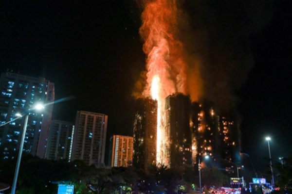 हांगकांग आगजनी में मरने वालों की संख्या में हुआ इजाफा, अब तक 128 लोगों की गई जान