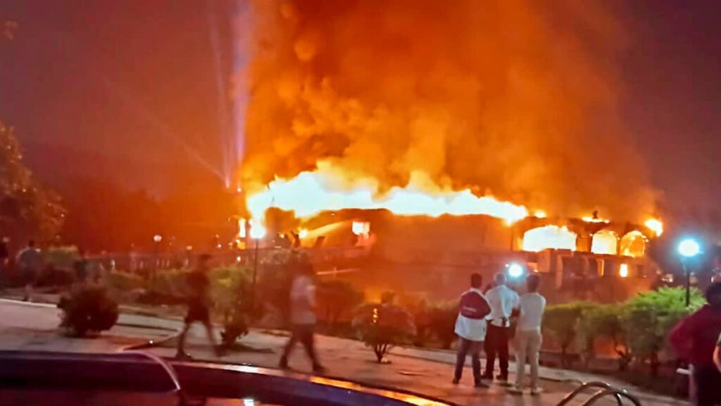 गोवा क्लब आग हादसा: झारखंड के 3 युवकों की मौत, CM हेमंत सोरेन ने जताया शोक | फायर सेफ्टी उल्लंघन की जांच शुरू